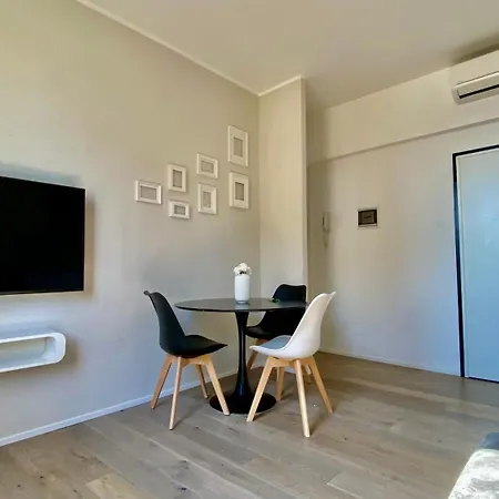 Suite649 Nuova 5 * Modena