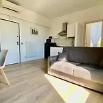 아파트 Suite649 Nuova 5